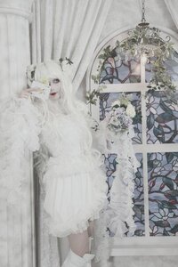 Rating: Safe Score: 0 Tags: 1girl bird dress flower kirakishou long_hair solo white_dress white_theme User: admin