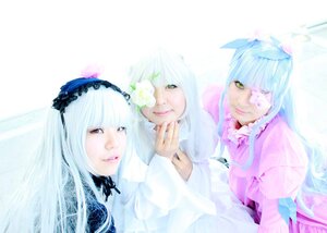 Rating: Safe Score: 0 Tags: bangs blunt_bangs eyepatch flower frills green_eyes hairband lips long_hair looking_at_viewer multiple_cosplay multiple_girls realistic siblings silver_hair sisters smile tagme white_hair User: admin