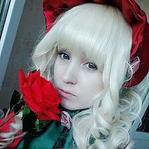 Rating: Safe Score: 0 Tags: 1girl bow flower hair_bow lips looking_at_viewer portrait realistic rose shinku solo traditional_media User: admin