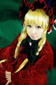 Rating: Safe Score: 0 Tags: 1girl bangs blonde_hair blue_eyes bonnet bow dress flower lips long_hair long_sleeves looking_at_viewer rose shinku solo User: admin