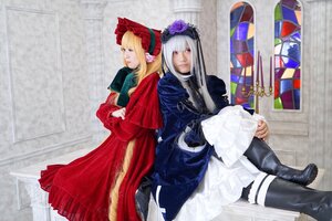 Rating: Safe Score: 0 Tags: 2girls blonde_hair blue_eyes bonnet boots dress hat long_hair long_sleeves looking_at_viewer multiple_cosplay multiple_girls photo shinku silver_hair sitting suigintou tagme User: admin