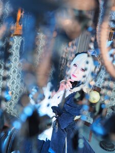 Rating: Safe Score: 0 Tags: 1girl 3d blurry blurry_background blurry_foreground bug depth_of_field dress insect lips long_hair motion_blur nail_polish photo rain red_eyes solo suigintou User: admin