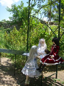 Rating: Safe Score: 0 Tags: black_hair boots cloud day doll dress frills kirakishou long_hair multiple_girls outdoors scenery sitting sky solo sunlight tree User: admin