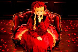 Rating: Safe Score: 0 Tags: 1girl blonde_hair dress flower frills long_hair long_sleeves looking_at_viewer petals red_dress red_theme rose rose_petals shinku sitting solo User: admin