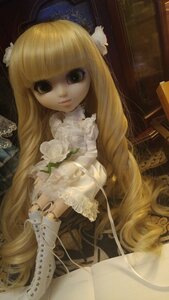 Rating: Safe Score: 0 Tags: 1girl bangs blonde_hair blunt_bangs doll dress flower hair_flower hair_ornament kirakishou lace lips lolita_fashion long_hair rose sitting solo very_long_hair white_dress white_flower white_rose User: admin