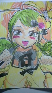 Rating: Safe Score: 0 Tags: 1girl :d auto_tagged bow flower green_hair hair_ornament image kanaria open_mouth rose smile solo traditional_media User: admin