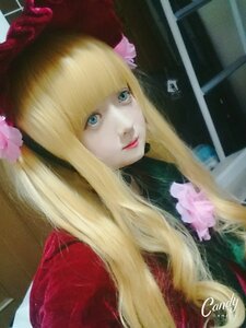 Rating: Safe Score: 0 Tags: 1girl bangs blonde_hair blue_eyes flower hair_flower hair_ornament hat lips long_hair looking_at_viewer photo pink_flower pink_rose shinku signature solo traditional_media User: admin