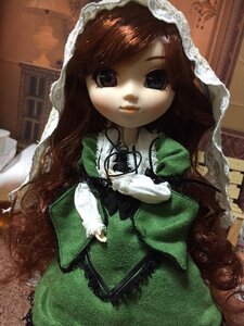 Rating: Safe Score: 0 Tags: 1girl brown_hair doll dress frills green_dress indoors long_hair long_sleeves looking_at_viewer solo suiseiseki User: admin