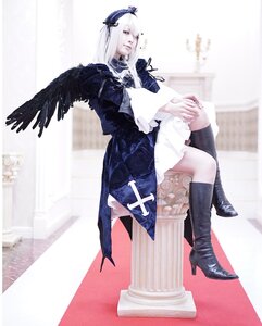 Rating: Safe Score: 0 Tags: 1girl black_legwear blurry boots dress high_heel_boots high_heels knee_boots long_hair long_sleeves sitting solo suigintou white_hair wings User: admin
