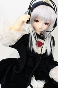 Rating: Safe Score: 0 Tags: 1girl bangs black_dress doll dress frills gothic_lolita lace lolita_fashion long_hair long_sleeves looking_at_viewer red_eyes ribbon silver_hair solo suigintou User: admin