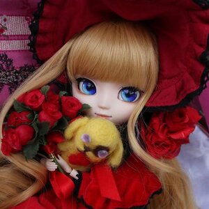 Rating: Safe Score: 0 Tags: 1girl bangs blonde_hair blue_eyes bow doll dress flower hat holding long_hair looking_at_viewer red_flower red_rose rose shinku solo stuffed_animal teddy_bear upper_body User: admin