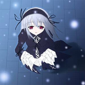Rating: Safe Score: 0 Tags: 1girl black_dress black_ribbon blush dress frills from_above hairband image long_hair long_sleeves looking_at_viewer open_mouth red_eyes ribbon snowing solo suigintou tiles wings User: admin