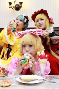 Rating: Safe Score: 0 Tags: 4girls blonde_hair blue_eyes blue_hair cake cup doughnut eating food fruit hat macaron multiple_cosplay multiple_girls pastry realistic striped tagme tea teacup tiered_tray User: admin