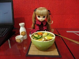 Rating: Safe Score: 0 Tags: 1girl bangs blonde_hair blue_eyes doll food long_hair long_sleeves looking_at_viewer shinku sitting solo User: admin