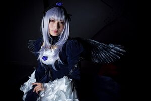 Rating: Safe Score: 0 Tags: 1girl black_dress crown dress flower frills lips long_hair long_sleeves looking_at_viewer silver_hair solo suigintou upper_body wings User: admin
