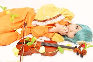 Rating: Safe Score: 0 Tags: 1girl acoustic_guitar aqua_hair bow_(instrument) dress electric_guitar flower guitar hair_flower hair_ornament hatsune_miku instrument jewelry kanaria keyboard_(instrument) microphone music musical_note playing_instrument quarter_note sheet_music solo violin User: admin
