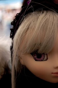 Rating: Safe Score: 0 Tags: 1girl blonde_hair blurry blurry_background close-up depth_of_field doll face hair_over_one_eye open_mouth red_eyes solo suigintou teeth User: admin