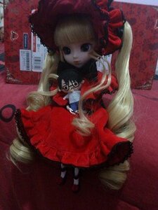 Rating: Safe Score: 0 Tags: 1girl blonde_hair blue_eyes bonnet bow doll dress drill_hair long_hair long_sleeves looking_at_viewer photo red_dress shinku solo standing twin_drills twintails very_long_hair User: admin