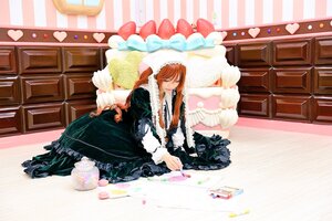 Rating: Safe Score: 0 Tags: 1girl closed_eyes dress flower heart long_hair petals pillow solo suiseiseki User: admin