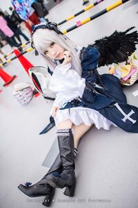 Rating: Safe Score: 0 Tags: 1girl blurry boots depth_of_field hairband high_heels long_hair long_sleeves photo sitting solo suigintou thighhighs white_hair wings User: admin