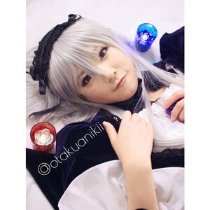 Rating: Safe Score: 0 Tags: 1girl gothic_lolita hairband hands lace lips lolita_fashion long_hair purple_eyes silver_hair solo suigintou User: admin