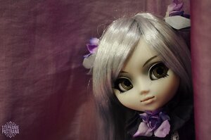 Rating: Safe Score: 0 Tags: 1girl barasuishou bow bowtie brown_eyes closed_mouth doll flower grey_hair hair_ornament looking_at_viewer purple_bow purple_flower solo User: admin