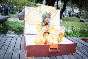 Rating: Safe Score: 0 Tags: 1girl blurry blurry_foreground day depth_of_field flower green_hair hair_ornament hatsune_miku holding_umbrella kanaria outdoors parasol photo smile solo tree umbrella User: admin