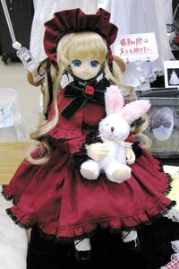 Rating: Safe Score: 0 Tags: 1girl blonde_hair blue_eyes bonnet bow bowtie doll dress long_hair long_sleeves photo red_dress shinku solo User: admin