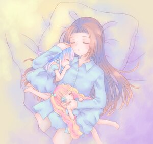 Rating: Safe Score: 0 Tags: 3girls ahoge barefoot blue_hair closed_eyes image kakizaki_megu kirakishou long_hair multiple_girls pair pajamas pillow pink_hair sleeping striped suigintou User: admin