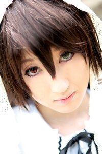 Rating: Safe Score: 0 Tags: 1girl blurry brown_hair close-up closed_mouth depth_of_field face green_eyes hair_between_eyes lips looking_at_viewer portrait short_hair smile solo suiseiseki User: admin