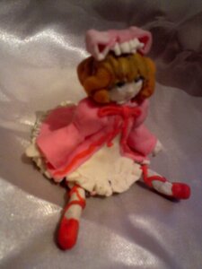 Rating: Safe Score: 0 Tags: 1girl blonde_hair blurry blurry_foreground depth_of_field doll dress frills hat hinaichigo motion_blur photo red_dress red_footwear shoes short_hair solo wings User: admin