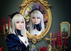 Rating: Safe Score: 0 Tags: 2girls flower hairband lips long_hair looking_at_viewer multiple_girls photo rose silver_hair solo suigintou twins User: admin