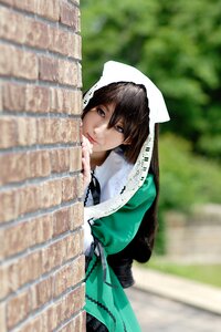 Rating: Safe Score: 0 Tags: 1girl 3d blurry blurry_background blurry_foreground brown_hair chain-link_fence day depth_of_field fence motion_blur outdoors photo solo suiseiseki User: admin