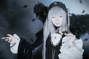 Rating: Safe Score: 0 Tags: 1girl bird black_feathers closed_mouth dress feathers flower gothic_lolita hairband lolita_fashion lolita_hairband long_hair long_sleeves looking_at_viewer red_eyes rose silver_hair solo suigintou upper_body User: admin