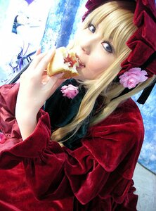 Rating: Safe Score: 0 Tags: 1girl blonde_hair blue_eyes bow dress flower lips long_hair long_sleeves looking_at_viewer realistic red_dress shinku solo upper_body User: admin