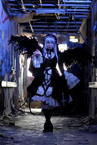Rating: Safe Score: 0 Tags: 1girl blurry depth_of_field dress frills gothic_lolita lolita_fashion long_hair long_sleeves solo standing suigintou water User: admin
