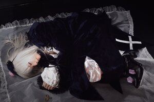 Rating: Safe Score: 0 Tags: 1girl black_dress black_footwear closed_eyes closed_mouth dress flower frills gothic_lolita hairband lolita_fashion long_sleeves lying on_side rose silver_hair sleeping solo suigintou User: admin