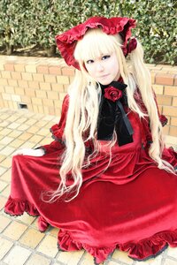 Rating: Safe Score: 0 Tags: 1girl blonde_hair blue_eyes bonnet chain-link_fence dress fence flower frills hat lolita_fashion long_hair looking_at_viewer red_dress red_flower red_rose rose shinku solo very_long_hair User: admin