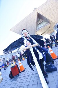 Rating: Safe Score: 0 Tags: 1boy angel_wings blurry blurry_foreground depth_of_field feathered_wings hat long_hair pants photo red_eyes solo suigintou white_hair wings User: admin