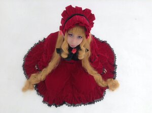 Rating: Safe Score: 0 Tags: 1girl bangs blonde_hair blue_eyes bonnet dress flower frills long_hair long_sleeves looking_at_viewer red_dress rose shinku sitting solo User: admin