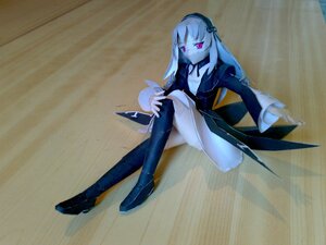Rating: Safe Score: 0 Tags: 1girl bangs black_footwear boots breasts crossed_legs doll dress full_body hairband high_heels long_hair long_sleeves looking_at_viewer purple_eyes silver_hair sitting solo suigintou thigh_boots thighhighs wide_sleeves User: admin