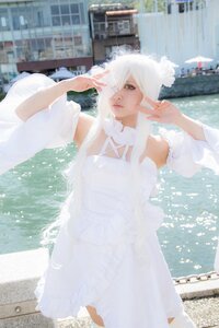 Rating: Safe Score: 0 Tags: 1girl 3d bare_shoulders blurry building city day detached_sleeves dress hair_over_one_eye kirakishou outdoors photo photo_background solo standing white_dress white_hair User: admin