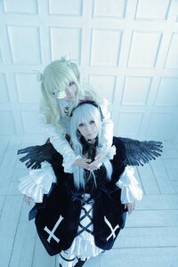 Rating: Safe Score: 0 Tags: 2girls black_wings blonde_hair cross dress frills long_hair long_sleeves multiple_cosplay multiple_girls suigintou tagme twins wings User: admin