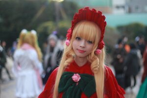 Rating: Safe Score: 0 Tags: blonde_hair blue_eyes blurry blurry_background blurry_foreground bonnet depth_of_field dress flower lips long_hair multiple_girls photo red_dress shinku smile solo solo_focus User: admin