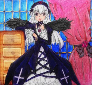 Rating: Safe Score: 0 Tags: 1girl black_wings dress flower frills hairband image long_hair long_sleeves looking_at_viewer pink_eyes rose silver_hair solo suigintou traditional_media wings User: admin