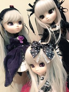 Rating: Safe Score: 0 Tags: bangs bow closed_mouth doll long_hair looking_at_viewer multiple_girls purple_eyes ribbon solo suigintou User: admin