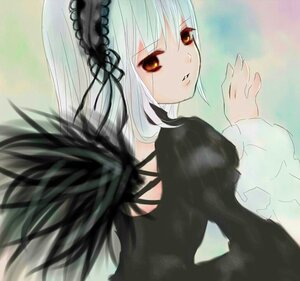 Rating: Safe Score: 0 Tags: 1girl bangs black_dress black_ribbon closed_mouth dress hairband image juliet_sleeves long_hair long_sleeves looking_at_viewer looking_back puffy_sleeves solo suigintou upper_body white_hair wings User: admin