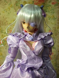 Rating: Safe Score: 0 Tags: 1girl barasuishou doll dress eyepatch flower frills long_hair solo traditional_media yellow_eyes User: admin