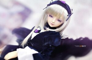 Rating: Safe Score: 0 Tags: 1girl blonde_hair blurry blurry_background depth_of_field doll dress flower frills hairband lips long_hair long_sleeves looking_at_viewer purple_flower purple_rose ribbon rose solo suigintou User: admin