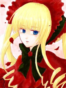 Rating: Safe Score: 0 Tags: 1girl bangs blonde_hair blue_eyes bonnet bow bowtie drill_hair flower image long_hair looking_at_viewer petals red_flower red_rose rose rose_petals shinku sidelocks solo twintails upper_body User: admin